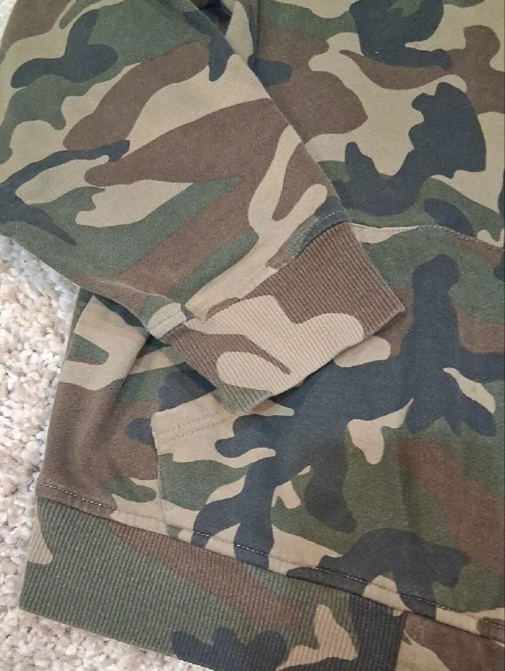 True Religion Men's Outline True Camo Zip-Up Hoodie Size M